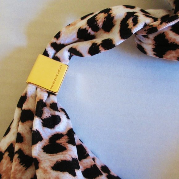 Victoria Secret Swim Push Up One Piece Swimsuit MEDIUM Padded Ruched Leopard - Picture 7 of 14